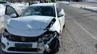 Doğanşehir Sürgü Mevkiinde Çift Araçlı Trafik Kazası: 3 Yaralı