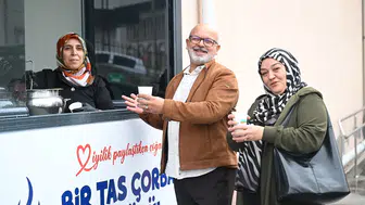 Yeşilyurt’ta Hasta Ve Yakınlarına Sıcak Çorba İkramı