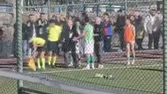 Malatya'da Hakeme Scooter Fırlattılar, Maç Tatil Edildi!