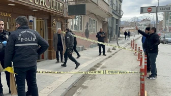 Kuyumcuda Silahlı Soygun Girişimi: Şüpheli Kıskıvrak Yakalandı