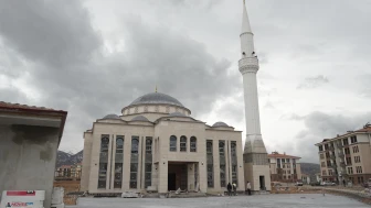 Malatya TOKİ Camileri Ramazan Ayına Yetiştiriliyor