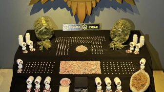 Malatya Narkotik'ten dev operasyon: 4 mahallede 6 adrese eş zamanlı baskın!