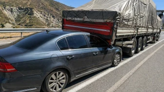 Doğanşehir’de Korkutan Kaza: TIR’ın Altına Giren Sürücü Sağ Kurtuldu