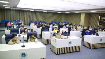 Öğrenciler Battalgazi Belediyesi’nde Hizmetleri İnceledi