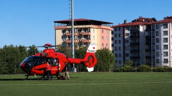 Mide Kanaması Şüphesi Bulunan Hasta Helikopterle Malatya'ya Sevk Edildi