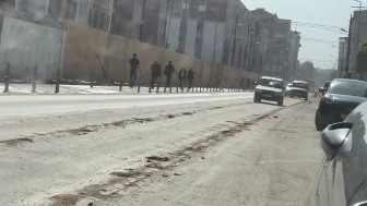 İnönü Caddesi’nde Hafriyat Çamuru: Vatandaşlardan Denetim Çağrısı