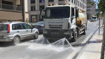 Battalgazi Belediyesi Akpınar Çarşısı’da Kapsamlı Temizlik Çalışması