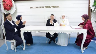 Unutulmaz Bir Gün Olması İçin Aynı Tarihi Seçtiler