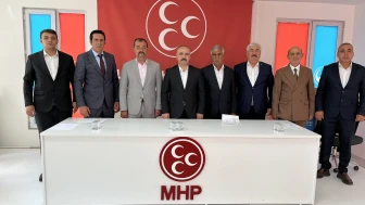 MHP Malatya İlçe Teşkilatlarında Bayrak Değişimi Resmileşti