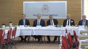 Kuru Meyvenin Kalbi Malatya’da Attı: Dev Zirvede Hedef 2,5 Milyar Dolar!