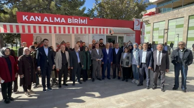 AK Parti Malatya Teşkilatı’ndan Kızılay Haftası’na Kan Bağışı Desteği