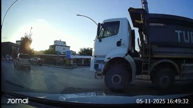 Kavşakta Tehlikeli Anlar: Hafriyat Kamyonu Yine Gündemde