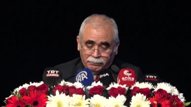 AYM Başkanı Kadir Özkaya, İnönü Üniversitesi’nde Gözyaşlarını Tutamadı