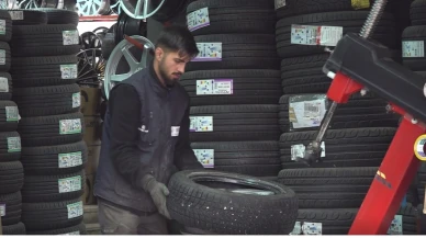 Malatya’da Kış Lastiği Yoğunluğu Sürücülere Değişim Şart Uyarısı