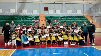 Malatya'da Hentbolun "Yıldızları" Belli Oldu: İşte Şampiyon Okullar