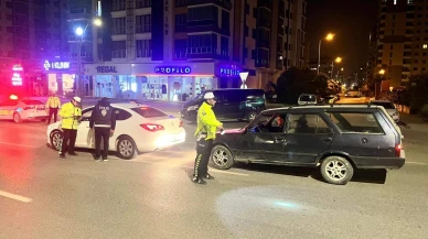 Malatya’da Yüzakı Caddesi’nde Asayiş ve Trafik Denetimi