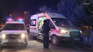 Malatya'da Film Gibi Olay Vurdu, Arabayla Taşıdı, Yola Attı