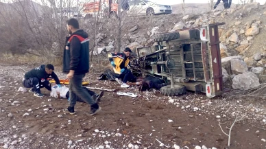 Doğanşehir ilçesinde meydana gelen pat pat kazasında 3 kişi yaralandı.