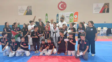 15 Temmuz Minikler Taekwondo Şampiyonası’nda 3 Kupalı Tarihi Zafer!