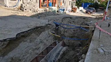Gündüzbey'de Açık Bırakılan Çukur Vatandaşı Bezdirdi