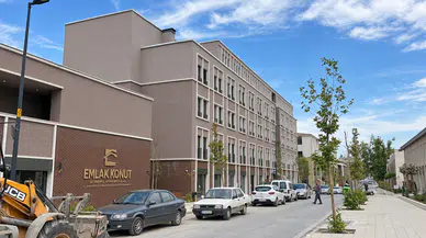 Yeni İnşa Edilen İş Merkezlerinin Üst Katlarında Sessizlik Hakim