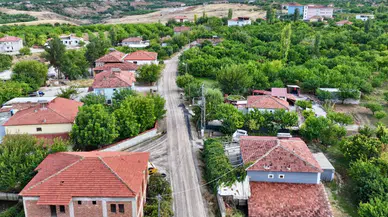 Yeşilyurt'ta Yol Çalışmaları: Suluköy'de 6 Kilometre Tamamlandı