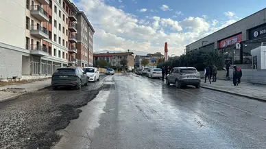 Öğretmenevi Konteyner Çarşısı Kaldırıldı, Yol Trafiğe Açıldı