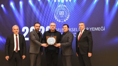 Malatya’da Kayısı İhracatının Şampiyonları Ödüllendirildi