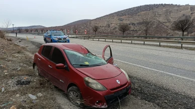 Doğanşehir’de Yağmur Kazası: Otomobil Şarampole Devrildi
