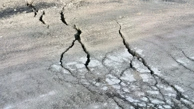 Darende-Elbistan Yolunda Heyelan Riski: Çökmeler Endişe Yarattı!