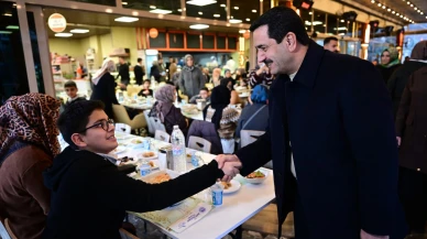 Battalgazi'de Yetim Çocuklar İftar Sofrasında Buluştu