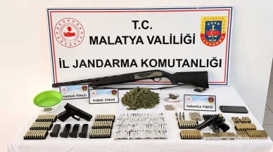 Malatya’da jandarmadan operasyon: Çok sayıda mühimmat ve esrar ele geçirildi!