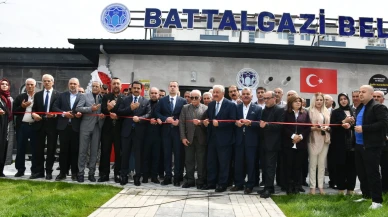 Göztepe’de Vefa Örneği: 6 Şubat Deprem Şehitleri Taziye Evi Törenle Hizmete Açıldı!