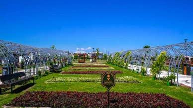 Malatya’da Parklar ve Kavşaklar Çiçeklerle Süslendi
