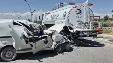 Su Tankerine Çarpan Araçta Can Pazarı: 1 Ağır Yaralı