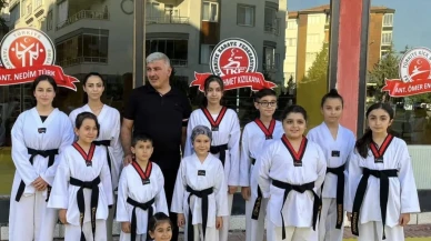 Malatya'nın Gururu: Doğuş Spor Kulübü Şampiyonluk Kupasını Kaldırdı