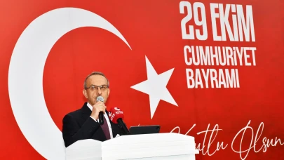 Malatya’da 29 Ekim Cumhuriyet Bayramı Yağmura Rağmen Coşkuyla Kutlandı