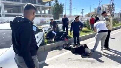Malatya Trafik Kazası: Tırın Sıkıştırdığı Otomobil Refüje Çarptı