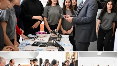 Cumhuriyet Anadolu Lisesi Öğrencileri Kitap Tutkusunu Kutluyor