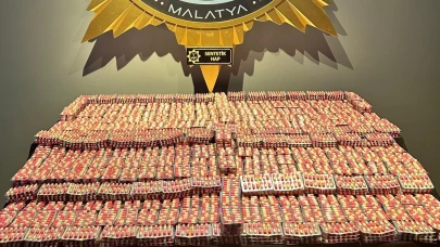 Malatya’da Uyuşturucu Operasyonu: 22 Bin 240 Sentetik Ecza Ele Geçti
