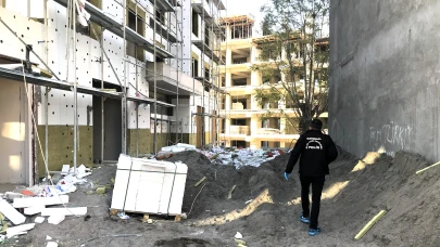 Bir inşaattan daha bir işçi düştü, yetkililer soruşturma başlattı.