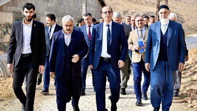 Yeşilyurt Belediyesi Kırsal Mahallelerde Ulaşım Konforunu Artırıyor