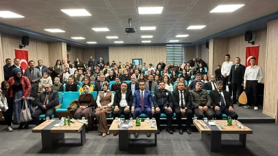 Kuluncak'ta Öğretmenler Günü: Köy Okulları ve Koro Büyüledi