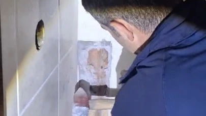 Malatya'da Duvarın Arkasından Gelen Ses: İtfaiye Duvarı Delip Kurtardı