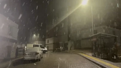 Darende Kar Yağışı Ulaşımı Olumsuz Etkiliyor: Sürücülere Uyarı