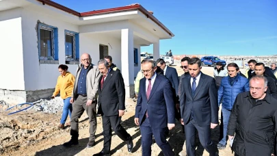 Darende Ağılbaşı’nda Yılan Hikâyesi Mutlu Bitti: 40 Köy Evi Teslim