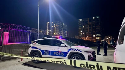 Malatya’da Karakol Önünde Bıçaklı Kavga! 2 Kişi Yaralandı