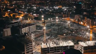 Malatya’da inşaat mesaisi gece gündüz sürüyor