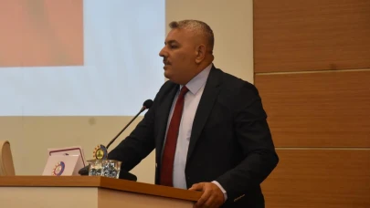 Sadıkoğlu: "Açlık, zulüm ve ölüm tüm insanlığın ayıbıdır"