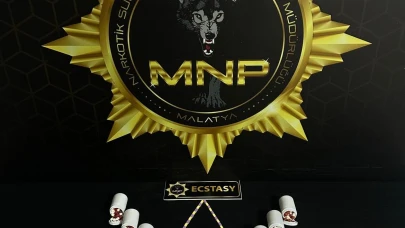 Torbacılara Operasyon: Binlerce Hap Yakalandı, 3 Tutuklama